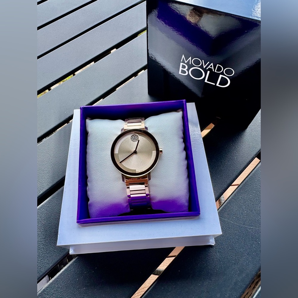 Women’s NEW Movado Bold Watch